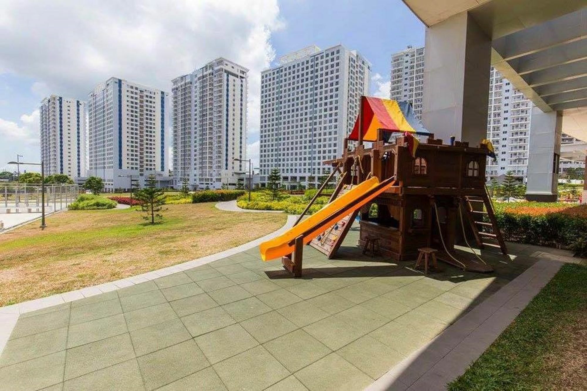 Cozy Staycation Tagaytay At Wind Residences Tagaytay City Exterior photo